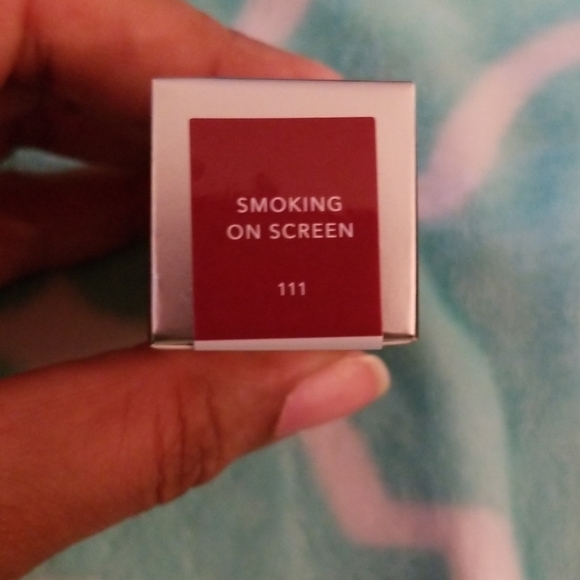 Lipstick in Smoking On Screen - Picture 2 of 3